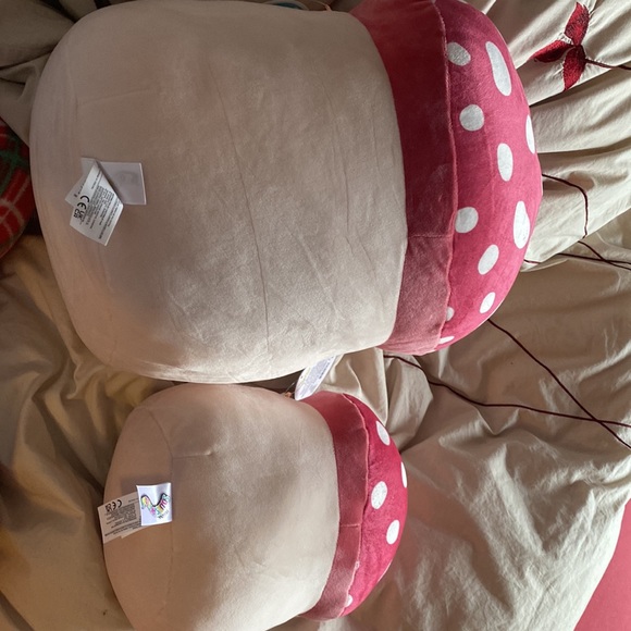 Malcolm squishmallow bundle - Picture 3 of 4